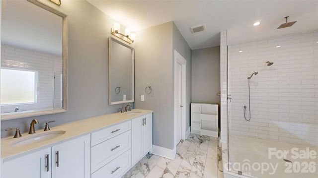 5345 Christopher Road, Iron Station, NC 28080