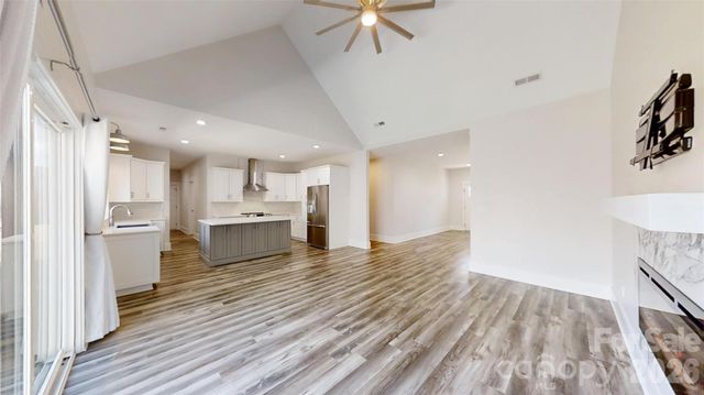 5345 Christopher Road, Iron Station, NC 28080