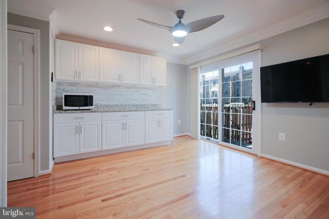 9120 SWEET SPICE CT, Springfield, VA 22152