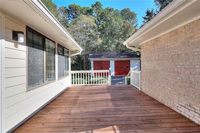 3520 Tom Brewer Road, Loganville, GA 30052