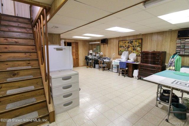 135 Freedom ave, Staten Island, NY 10314