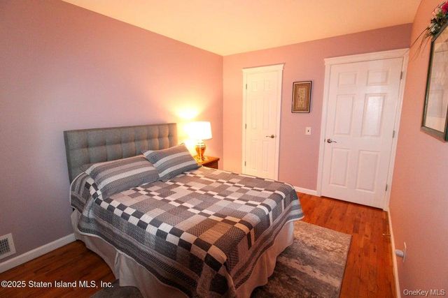 135 Freedom ave, Staten Island, NY 10314