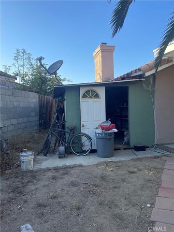 32490 Beechwood, Lake Elsinore, CA 92530