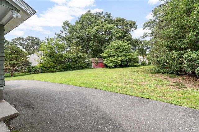 309 Church Lane, Aquebogue, NY 11931