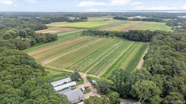 309 Church Lane, Aquebogue, NY 11931