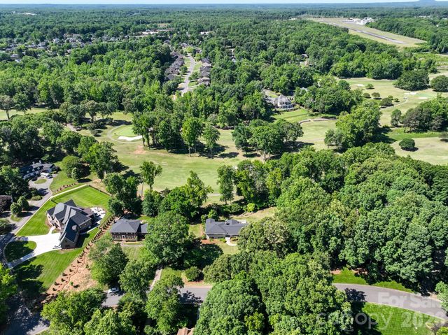 3713 Saint Regis Drive, Gastonia, NC 28056