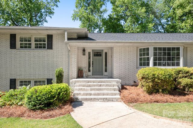 3713 Saint Regis Drive, Gastonia, NC 28056