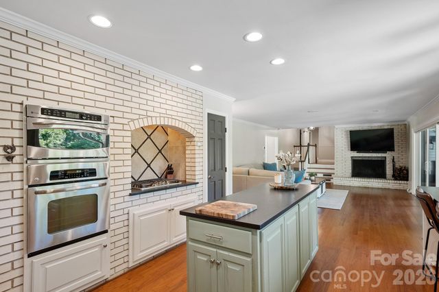 3713 Saint Regis Drive, Gastonia, NC 28056