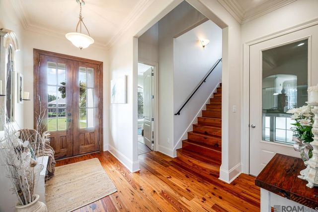 33075 Rivergate Cir, Springfield, LA 70462