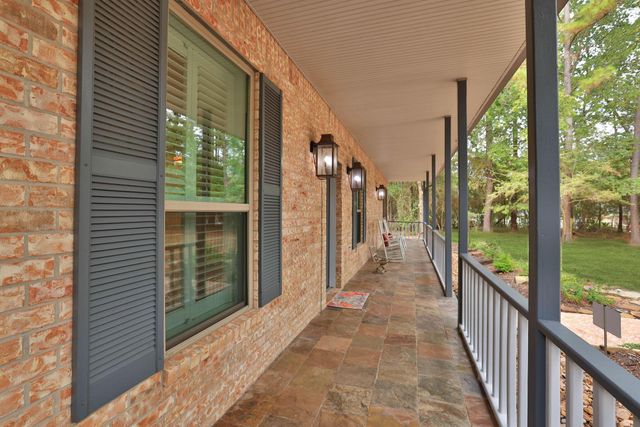 8803 Sendera Drive, Magnolia, TX 77354