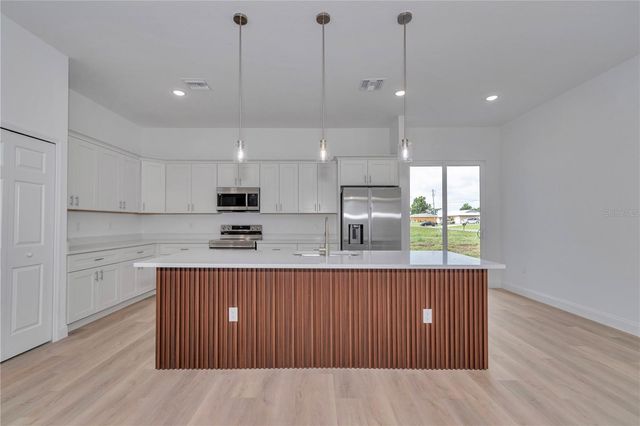 13530 SW 47TH CIRCLE, Ocala, FL 34473