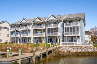 10900 HOLYSTONE LN #102, Berlin, MD 21811