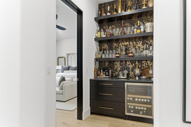 320 O'Connor Ridge Boulevard 22, Irving, TX 75038