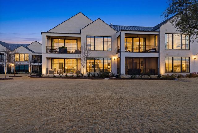 320 O'Connor Ridge Boulevard 22, Irving, TX 75038