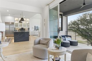 320 O'Connor Ridge Boulevard 22, Irving, TX 75038