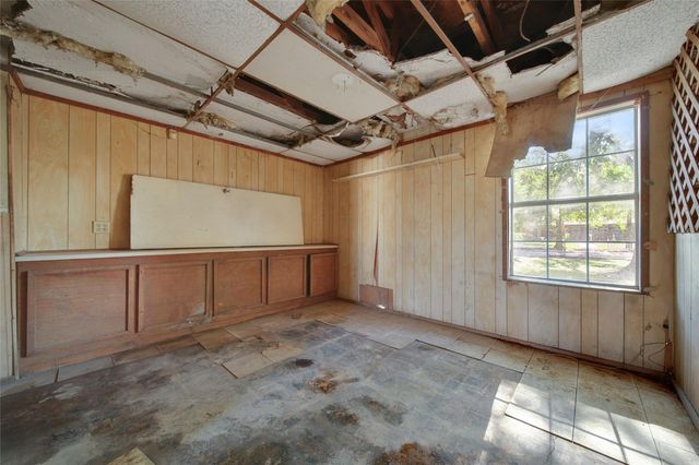 12709 Powell Lane, Houston, TX 77015