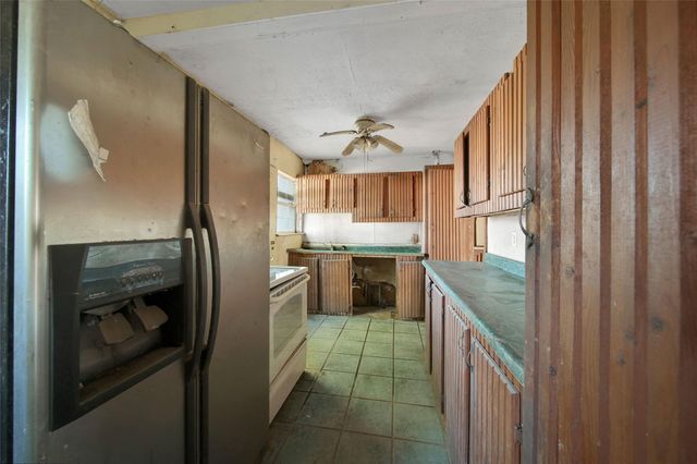 12709 Powell Lane, Houston, TX 77015