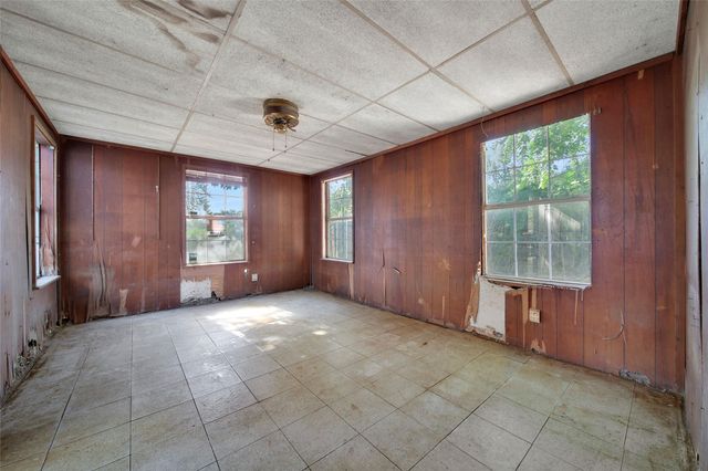 12709 Powell Lane, Houston, TX 77015