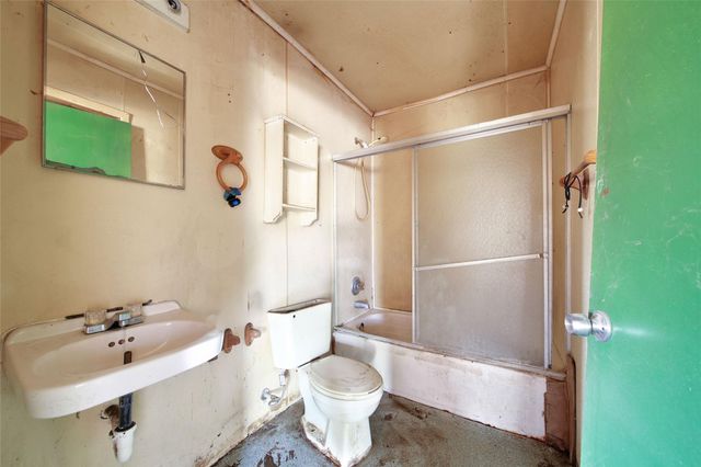 12709 Powell Lane, Houston, TX 77015