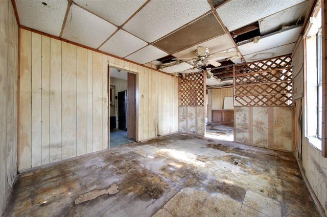 12709 Powell Lane, Houston, TX 77015