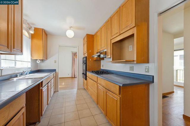 6386 Claremont Ave, Richmond, CA 94805