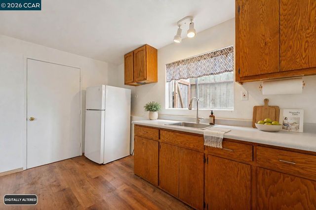 6386 Claremont Ave, Richmond, CA 94805