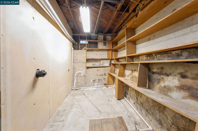 6386 Claremont Ave, Richmond, CA 94805