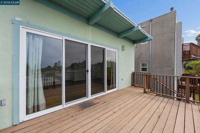 6386 Claremont Ave, Richmond, CA 94805
