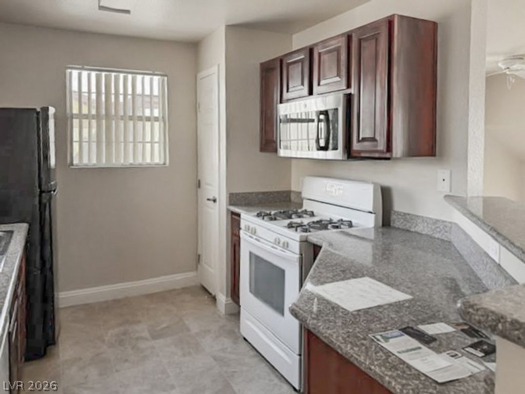 2801 North Rainbow Boulevard 273, Las Vegas, NV 89108 — photo 3