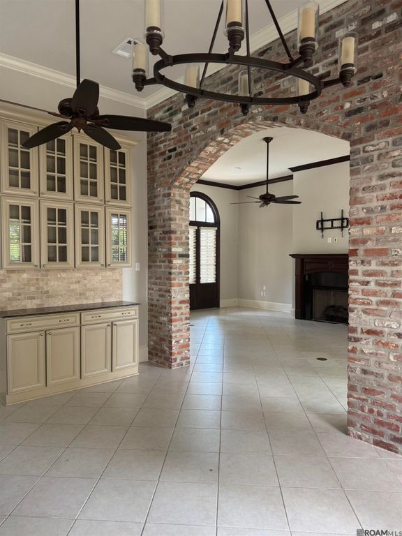 13712 Landmark Dr, Baton Rouge, LA 70810