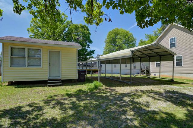 240 Saluda Waters Point, Leesville, SC 29070