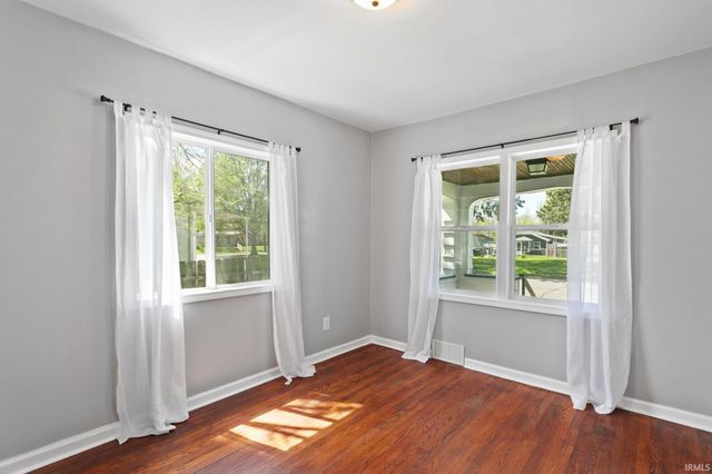 742 S 26Th Street, South Bend, IN 46615