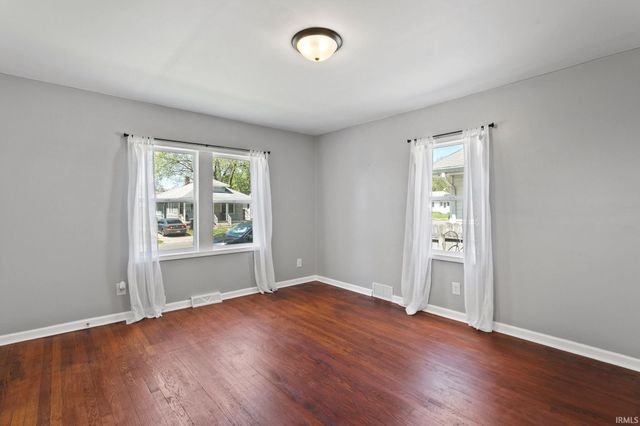 742 S 26Th Street, South Bend, IN 46615