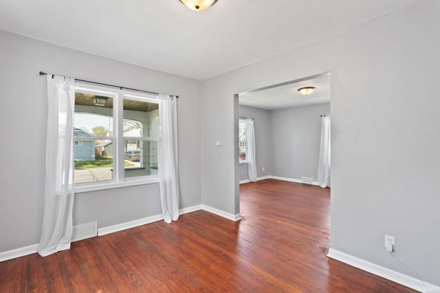 742 S 26Th Street, South Bend, IN 46615