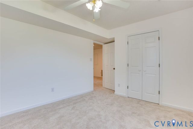 640 Cabin Creek Dr, Hopewell, VA 23860