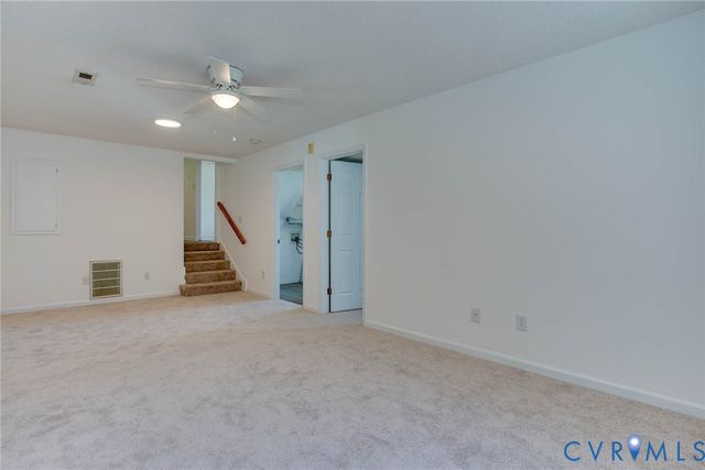 640 Cabin Creek Dr, Hopewell, VA 23860