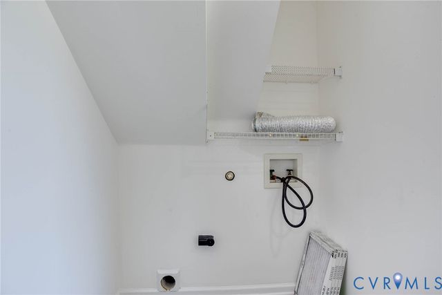640 Cabin Creek Dr, Hopewell, VA 23860