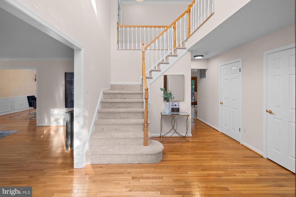 Image 15 of property listing at 7412 ROSEWOOD MANOR LN, Gaithersburg, MD 20882