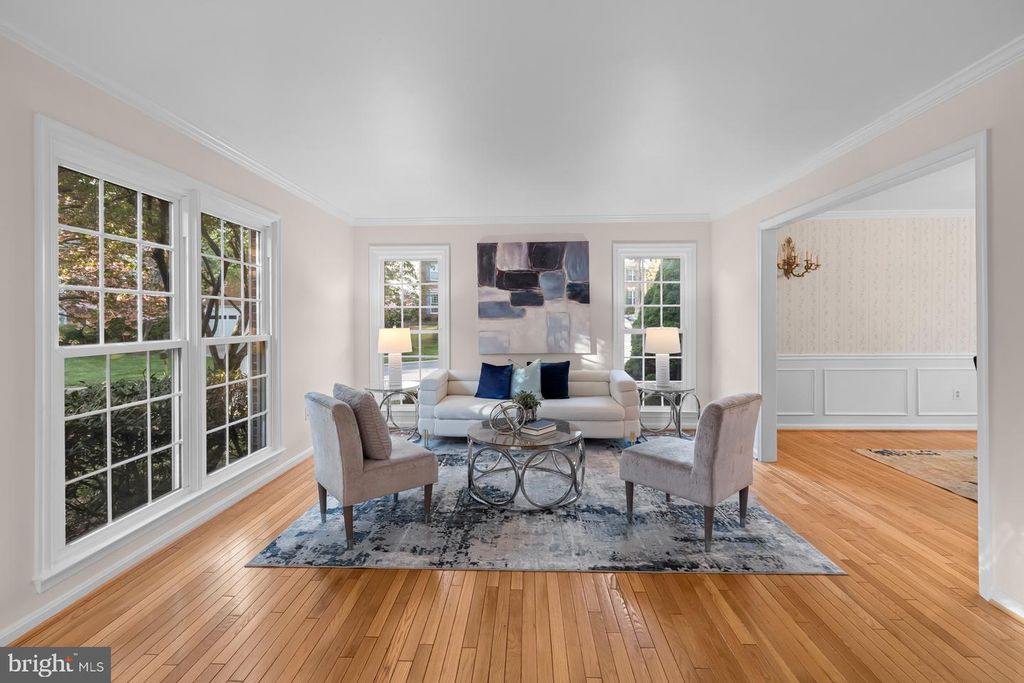 Image 17 of property listing at 7412 ROSEWOOD MANOR LN, Gaithersburg, MD 20882