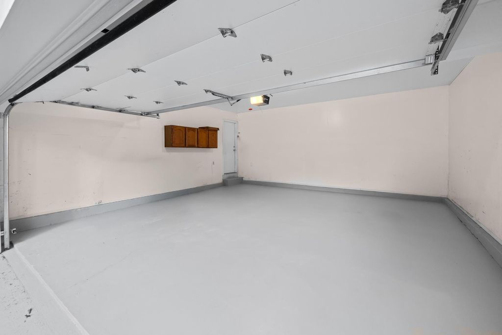 Image 65 of property listing at 7412 ROSEWOOD MANOR LN, Gaithersburg, MD 20882