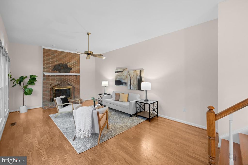 Image 74 of property listing at 7412 ROSEWOOD MANOR LN, Gaithersburg, MD 20882