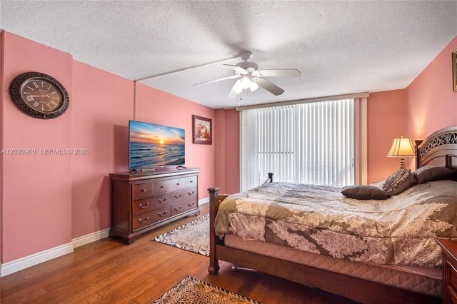 1849 S Ocean Dr 305, Hallandale Beach, FL 33009