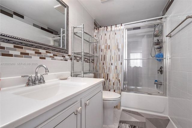 1849 S Ocean Dr 305, Hallandale Beach, FL 33009