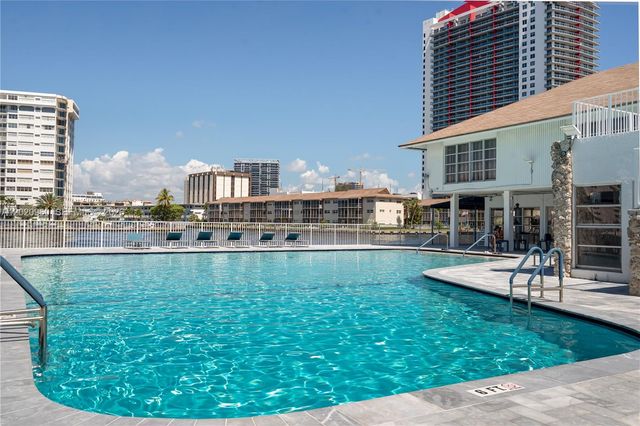 1849 S Ocean Dr 305, Hallandale Beach, FL 33009