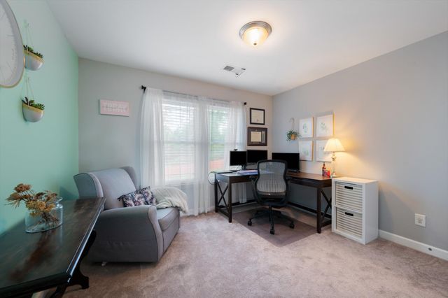 6327 Sunnywood Dr, Antioch, TN 37013