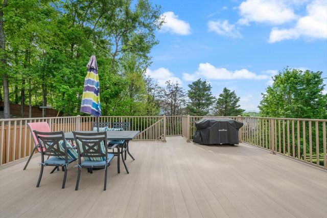 6327 Sunnywood Dr, Antioch, TN 37013