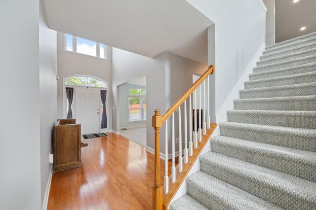 6327 Sunnywood Dr, Antioch, TN 37013