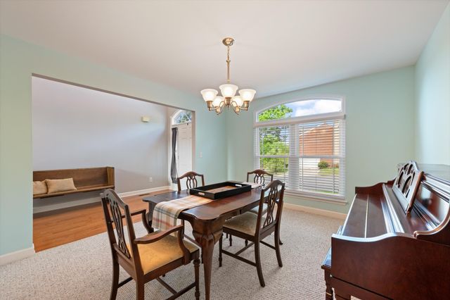 6327 Sunnywood Dr, Antioch, TN 37013