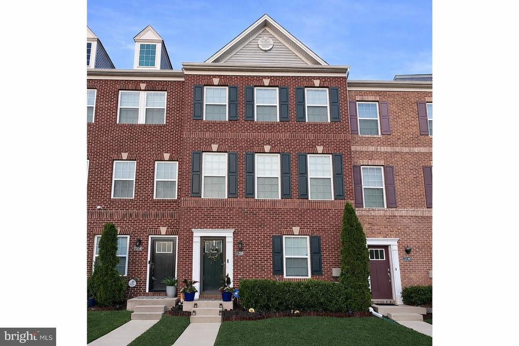 11228 SAINT LUKE DR, White Plains, MD 20695