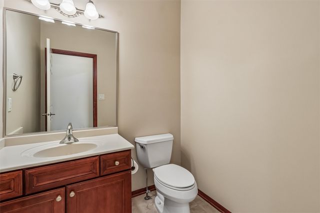 3615 152nd Street, Urbandale, IA 50323